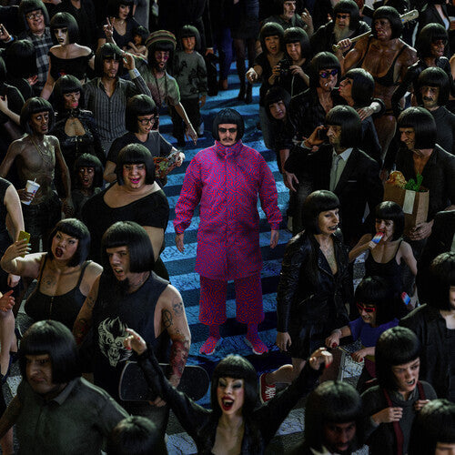 Oliver Tree: Alone In A Crowd - CD