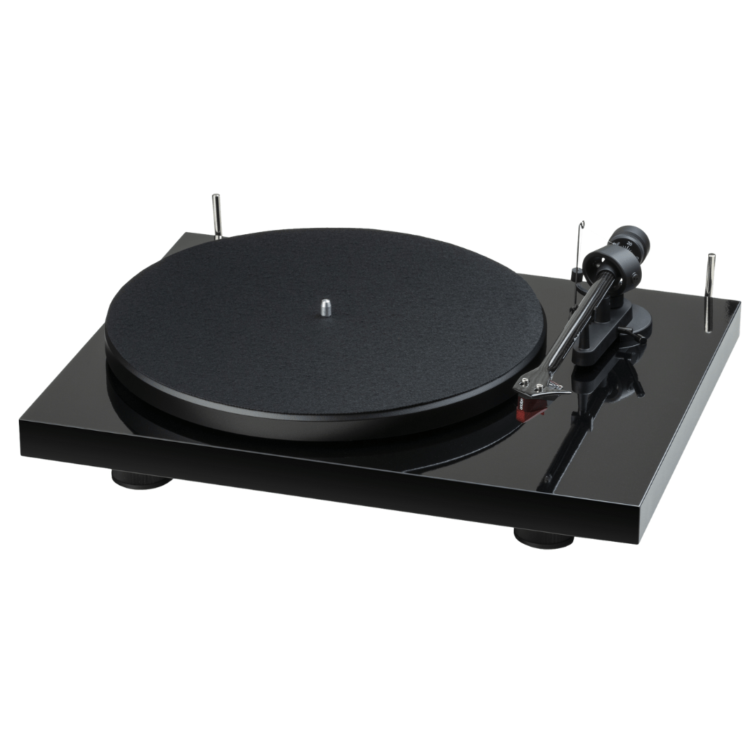 Pro-Ject Debut Carbon Classic Turntable with Ortofon 2M Red Cartridge